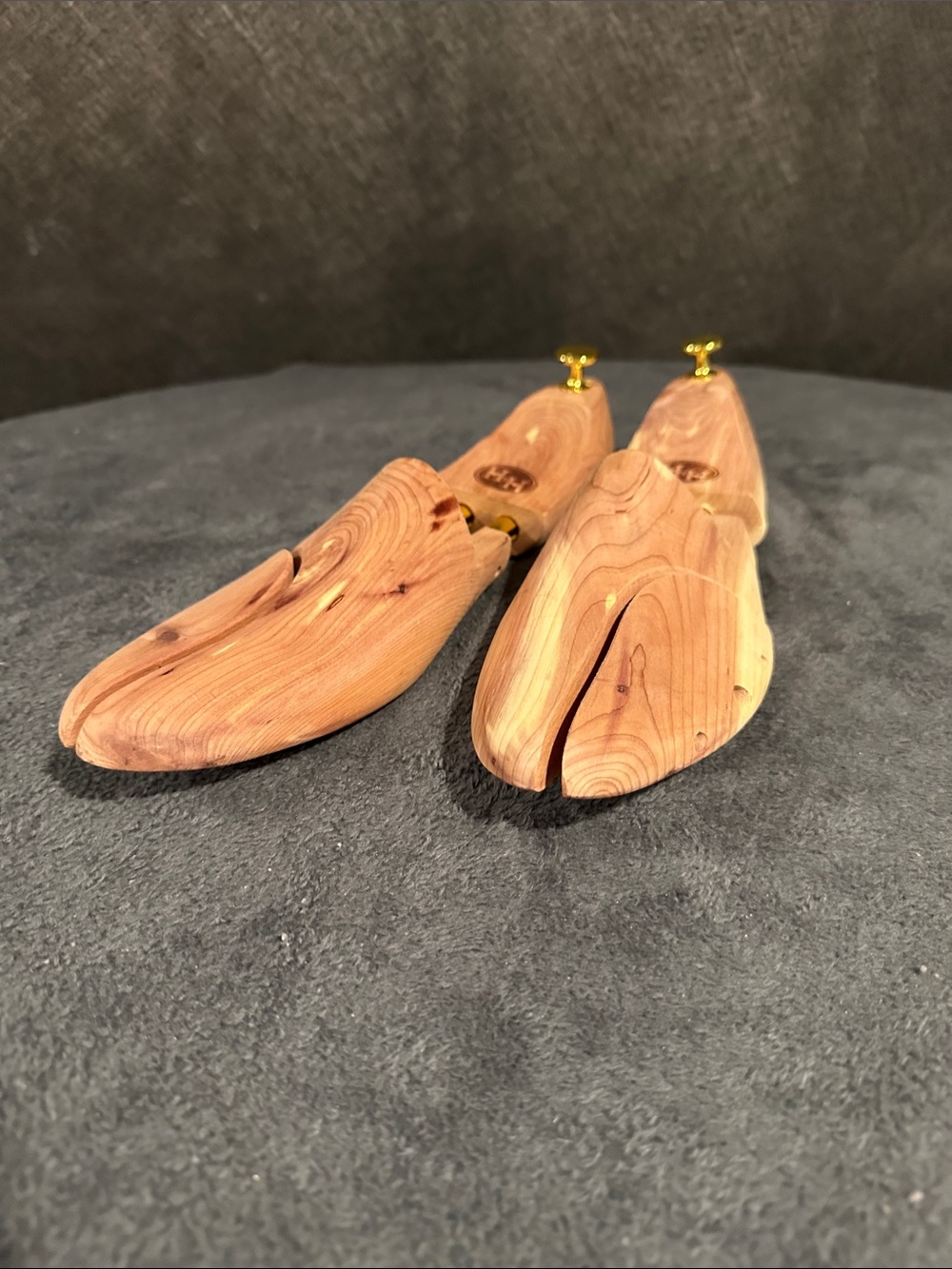 H&H Men’s Cedar Twin Tube Shoe Trees size XL (US 12-13)